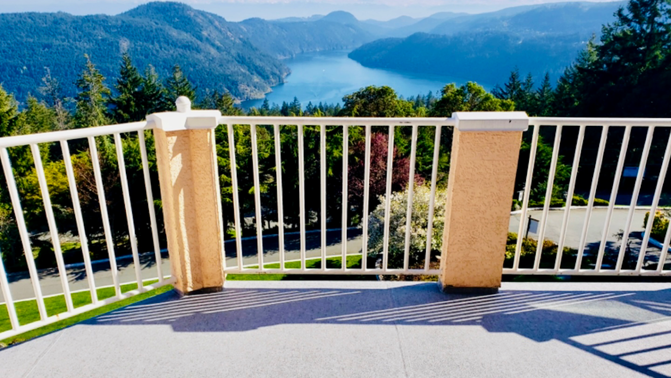 Casa Sundecks Ltd